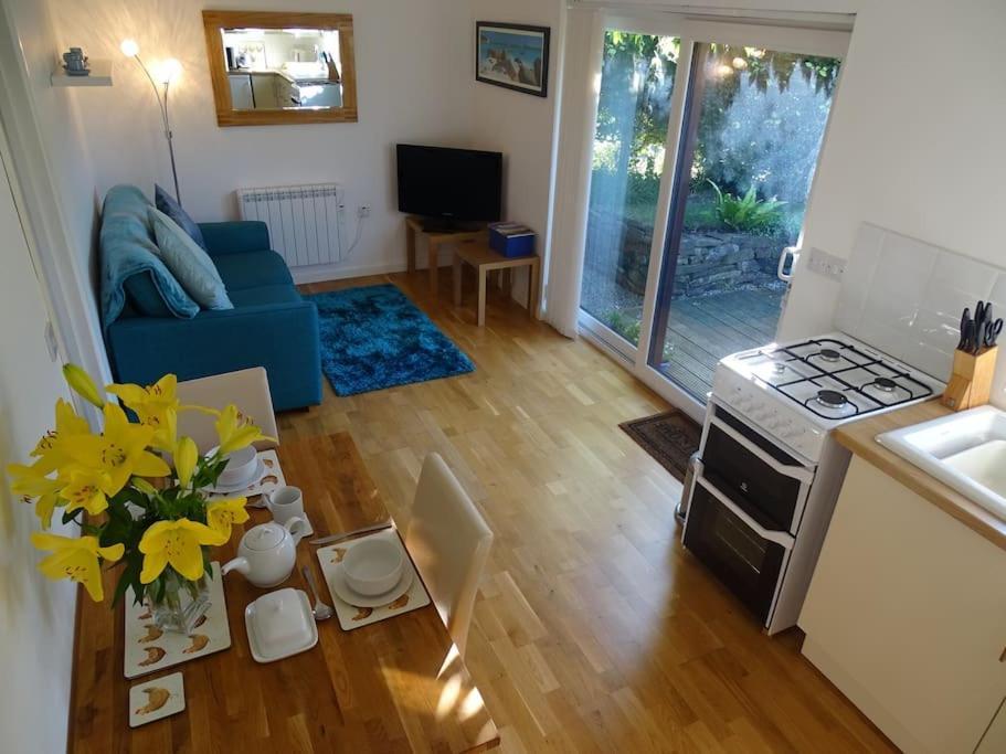 Oakey Orchard - Cosy Apartment In Tamar Valley, Cornwall Saint Dominick エクステリア 写真