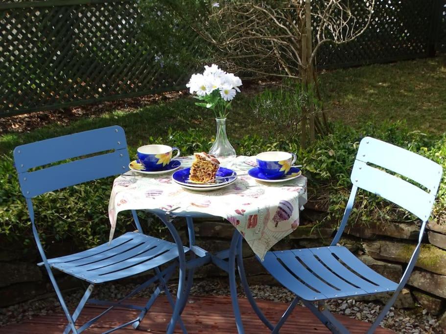 Oakey Orchard - Cosy Apartment In Tamar Valley, Cornwall Saint Dominick エクステリア 写真
